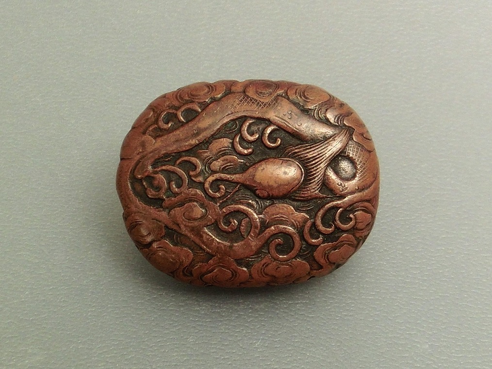 Twin Amaryu Netsuke